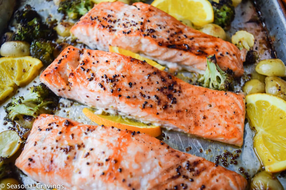 Sticky Maple Salmon | seasonalcravings.com