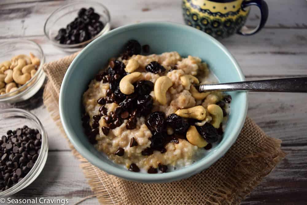 Crock Pot Steel Cut Oats with Chocolate, Cherries and Cashews