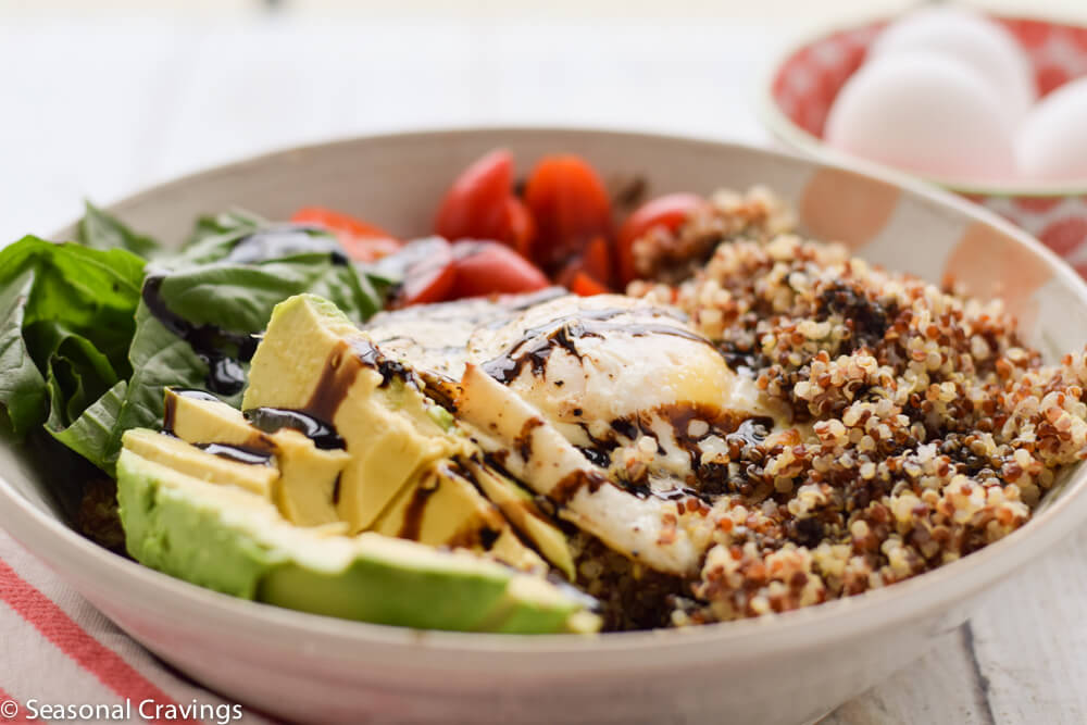 Breakfast Quinoa Bowl with Egg