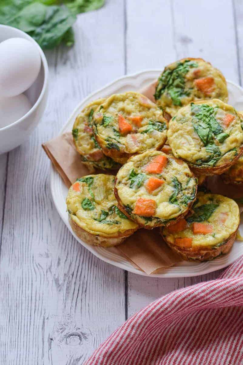 Paleo Quiche Cups - They are full of sweet potatoes, spinach and bacon and easy to eat on the go. {paleo, whole30, gluten free}