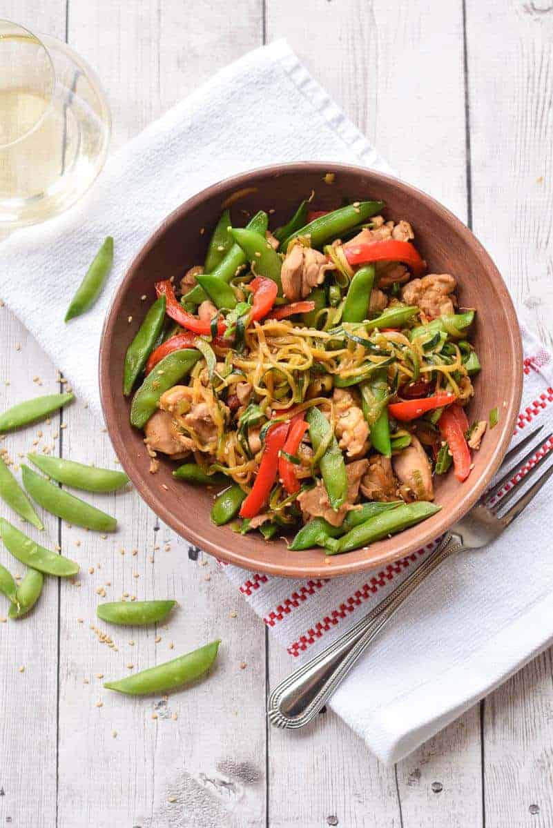 Zucchini Noodle Stir Fry with Chicken and peppers