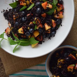 Black Rice With Peaches and Blueberries