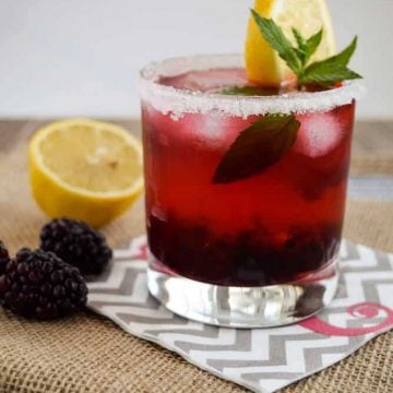 Easy Blackberry Mojito