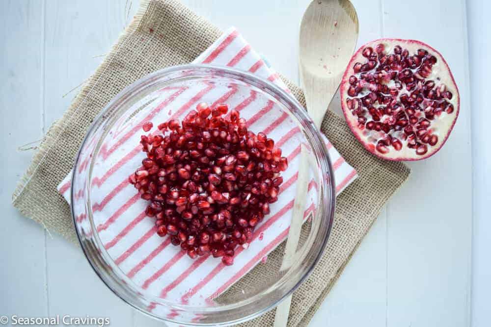 Pomegranate Smoothie with arils in a bowl