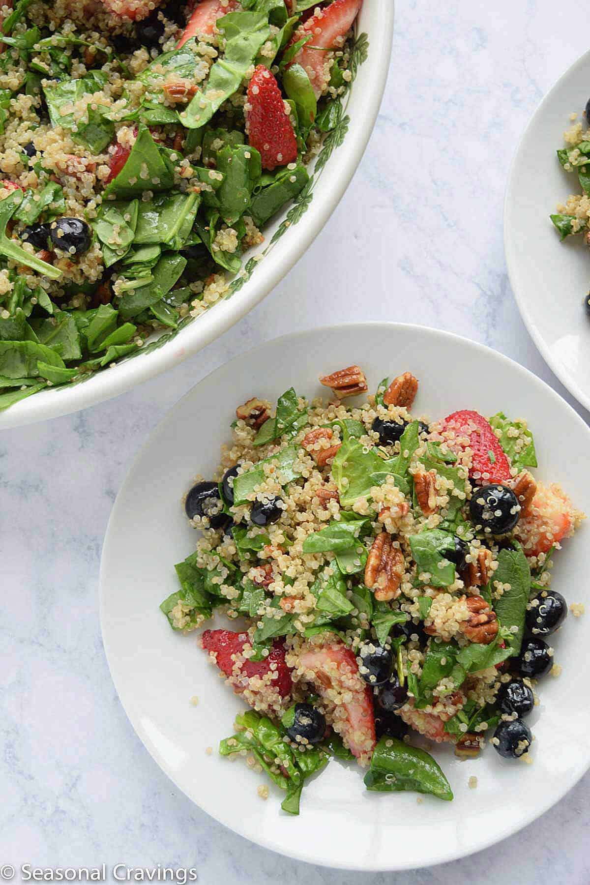 Quinoa with Spinach and Berries