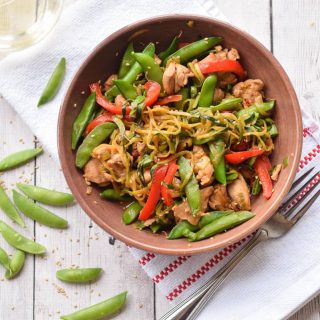 Zucchini Noodle Stir Fry with Chicken and Peppers
