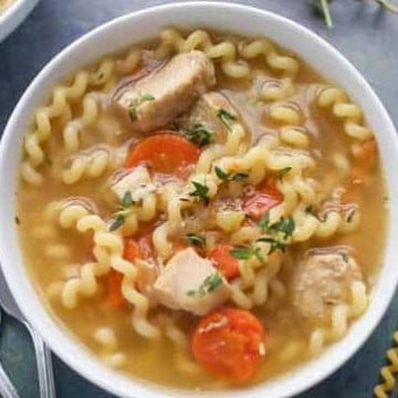 Easy Instant Pot Chicken Soup