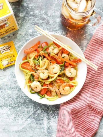 Garlic Shrimp with Zucchini Noodles with red peppers #keto #lowcarb #glutenfree