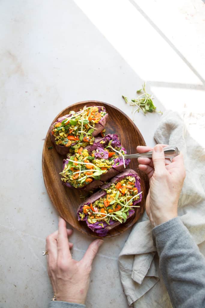 stuffed sweet potatoes with quinoa and vegetables