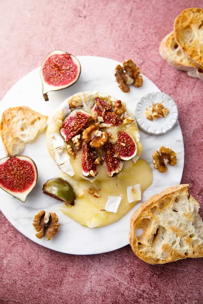 baked brie with fig jam easy appetizer