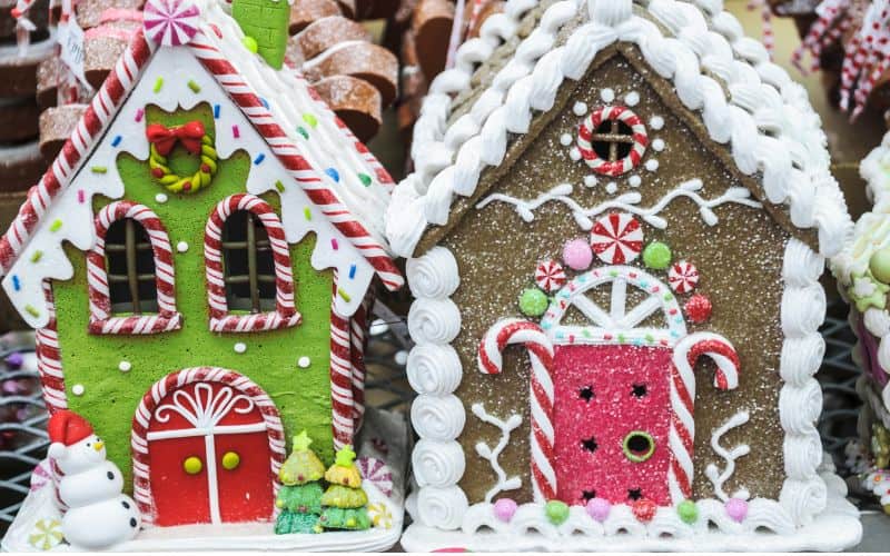 grinch green gingerbread house