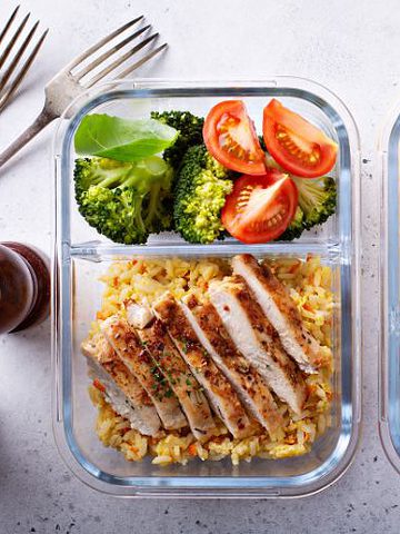 high protein meal prep incontainers