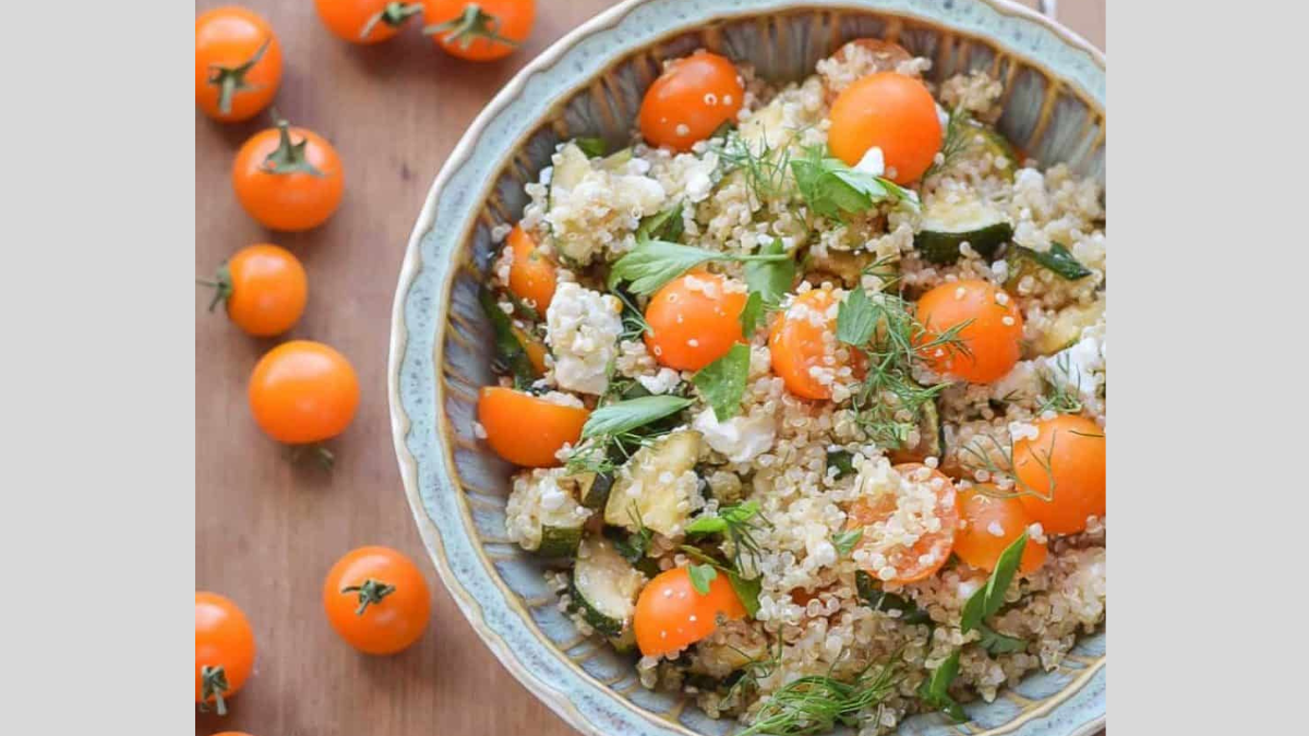 quinoa salad with tomatoes