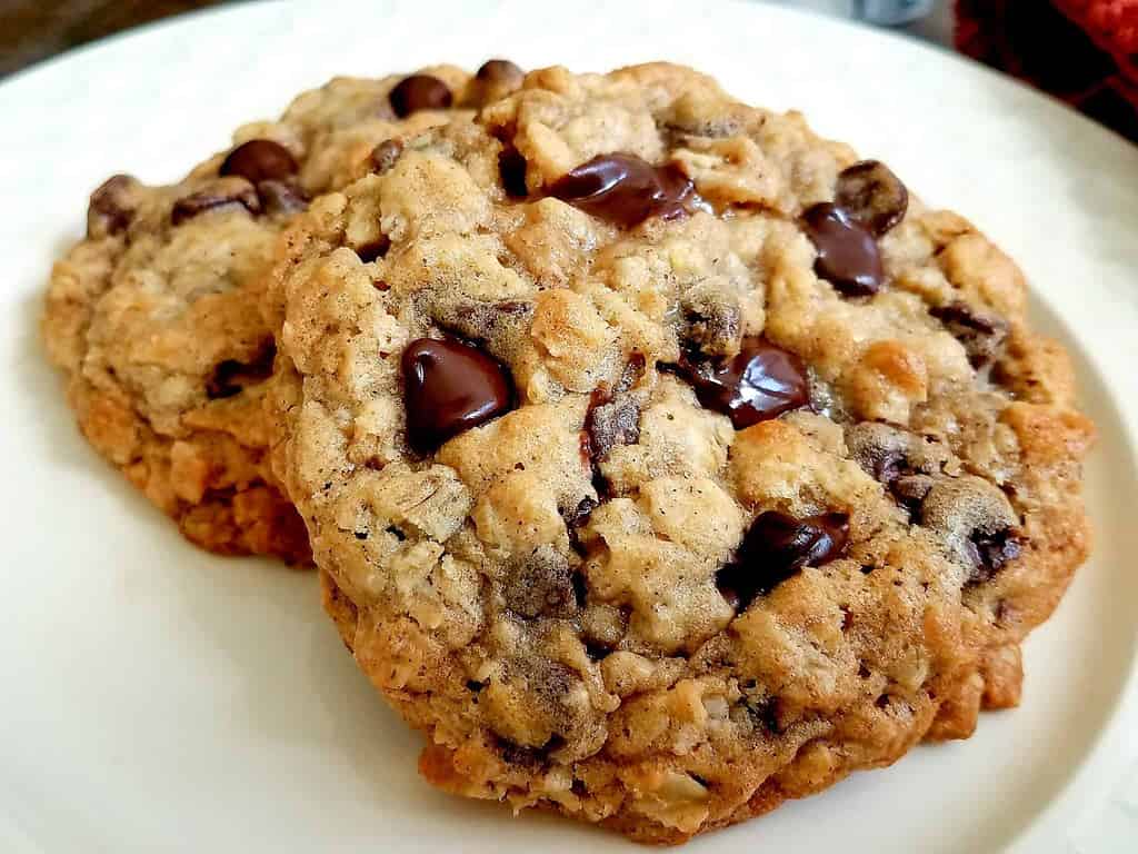 spiced chocolate chip cookies