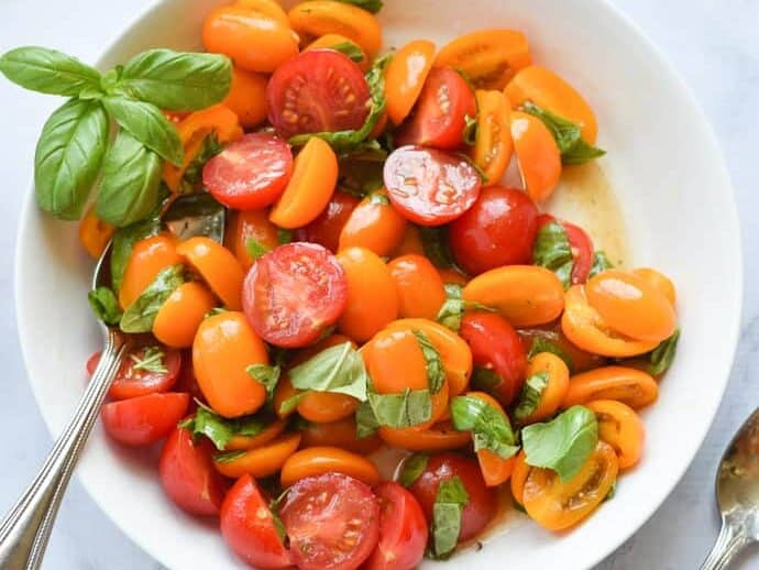 Marinated Tomato Basil Salad