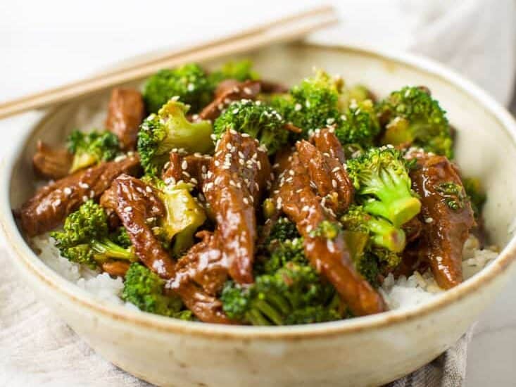Corrie cooks online beef and broccoli