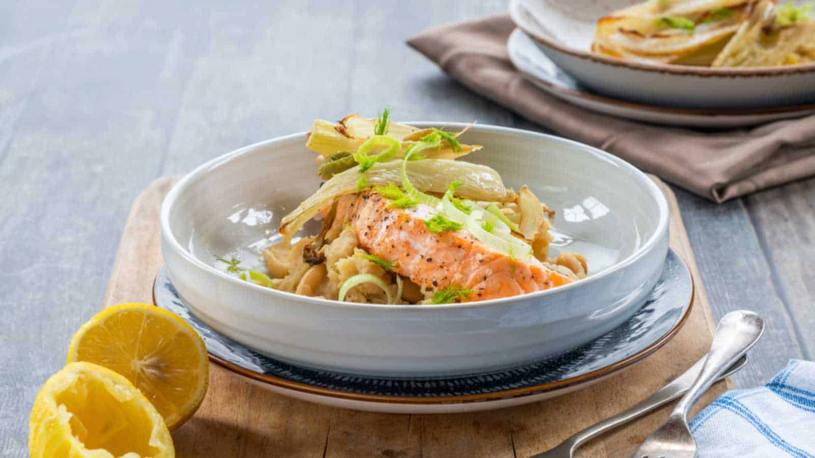Salmon and fennel with cannelloni bean mash
