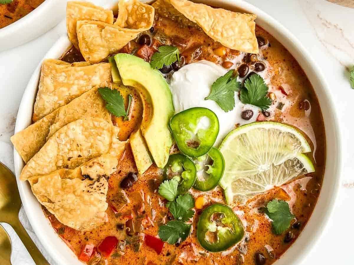 Easy Vegan Enchilada Soup