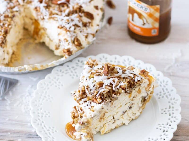 Frozen Caramel Drizzle Pecan Pie