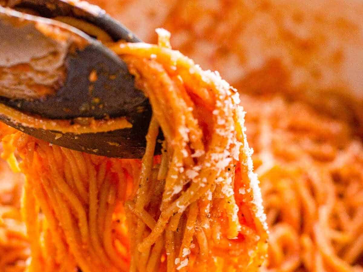10 minutes easy spaghetti