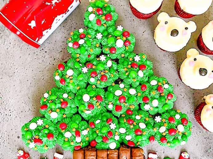 Christmas Tree Pull Apart Cupcakes Cake