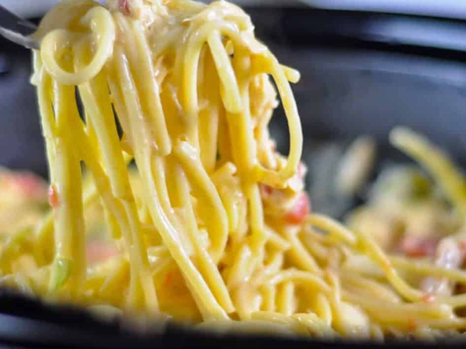 Easy Crockpot Chicken Spaghetti With Rotel