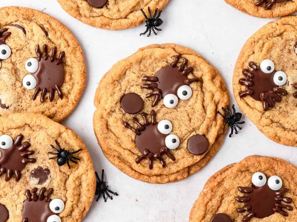 Spider Pumpkin Chocolate Chip Cookies