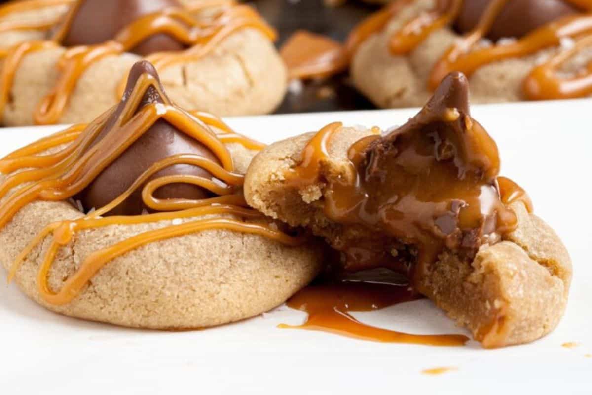 caramel kiss cookie with caramel drizzle.