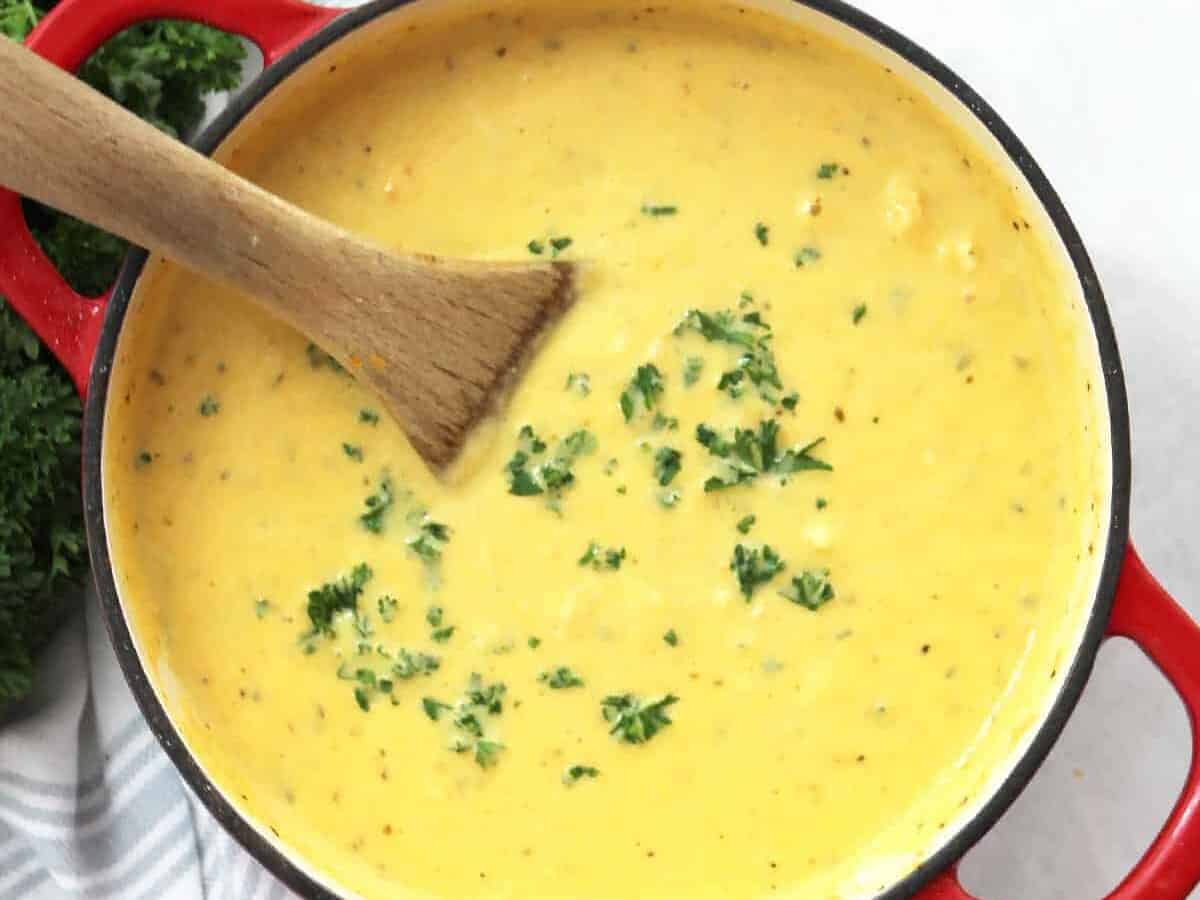 Creamy Turkey Leek Soup (Leftover Thanksgiving Recipe). 