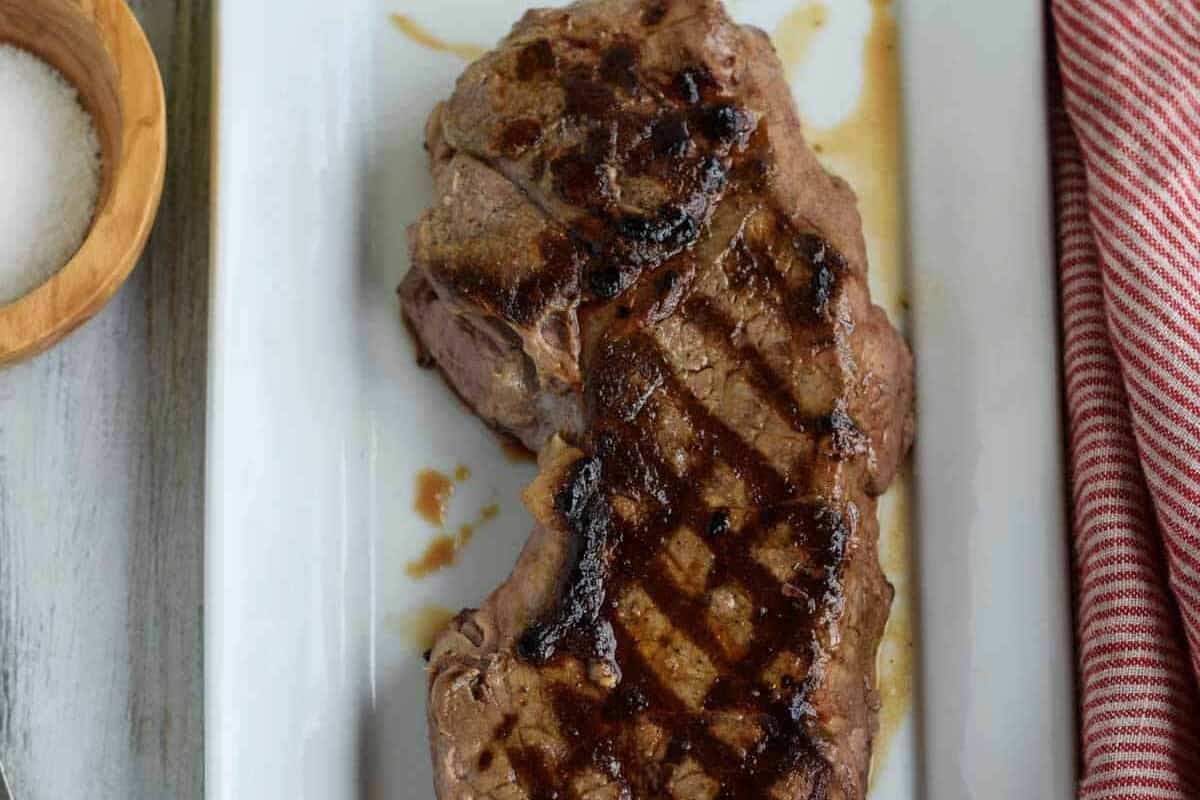 A london broil on a plate.