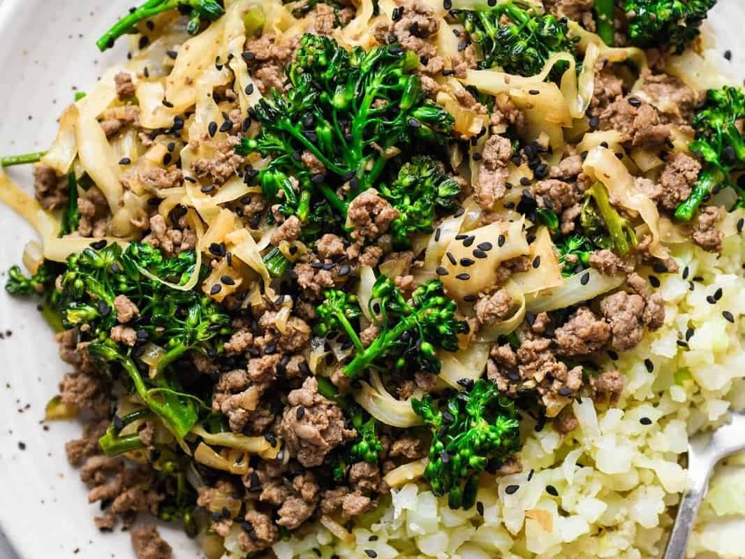 Ground beef and cabbage on noodles.
