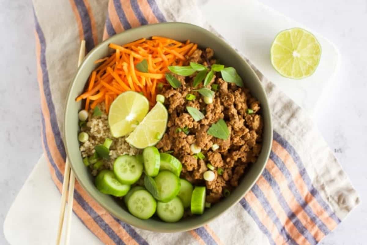 Beef and quinoa in a bowl.