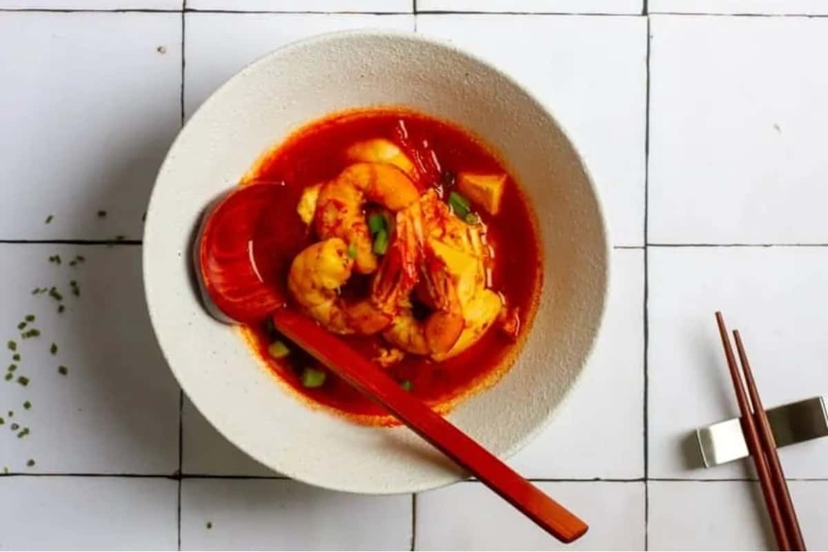 Kimchi seafood soup with shrimp.
