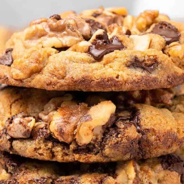 chocolate chip walnut cookies.