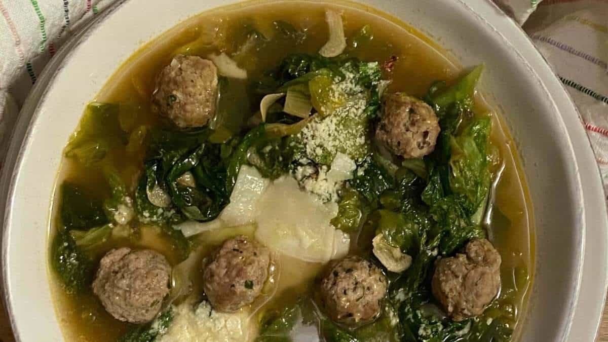 Soup with meatballs and spinach recipe.