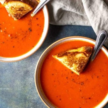 Recipe: Tomato Soup with Toasted Bread