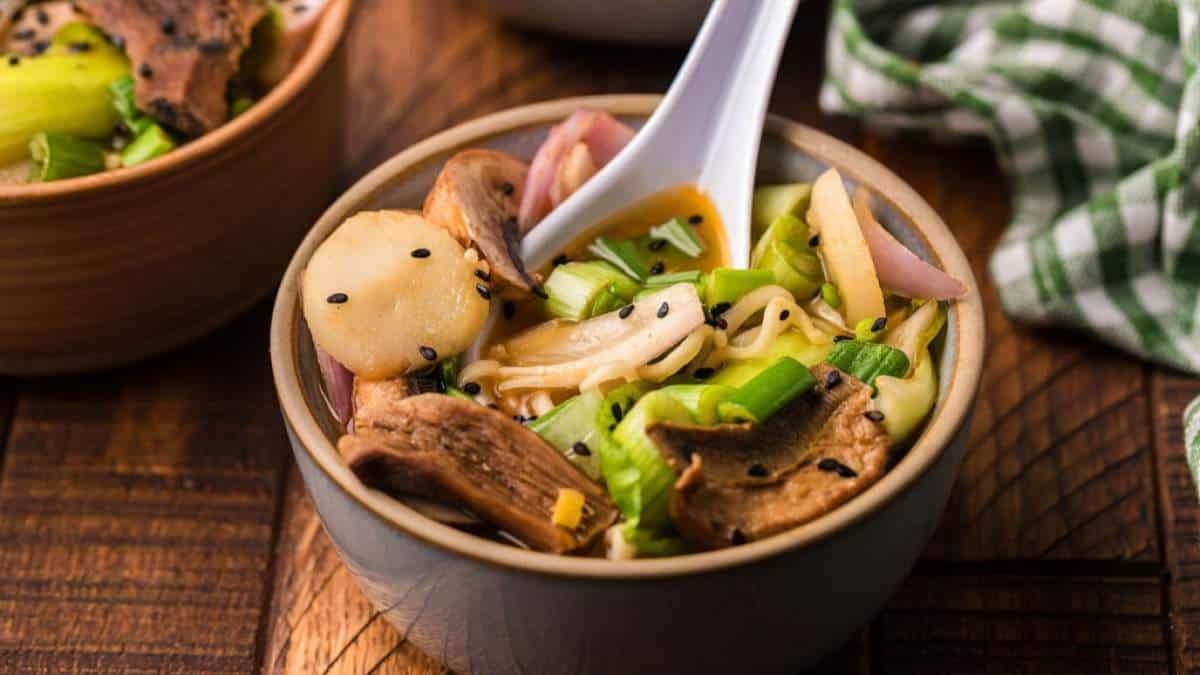 A flavorful soup of noodles with meat and vegetables.