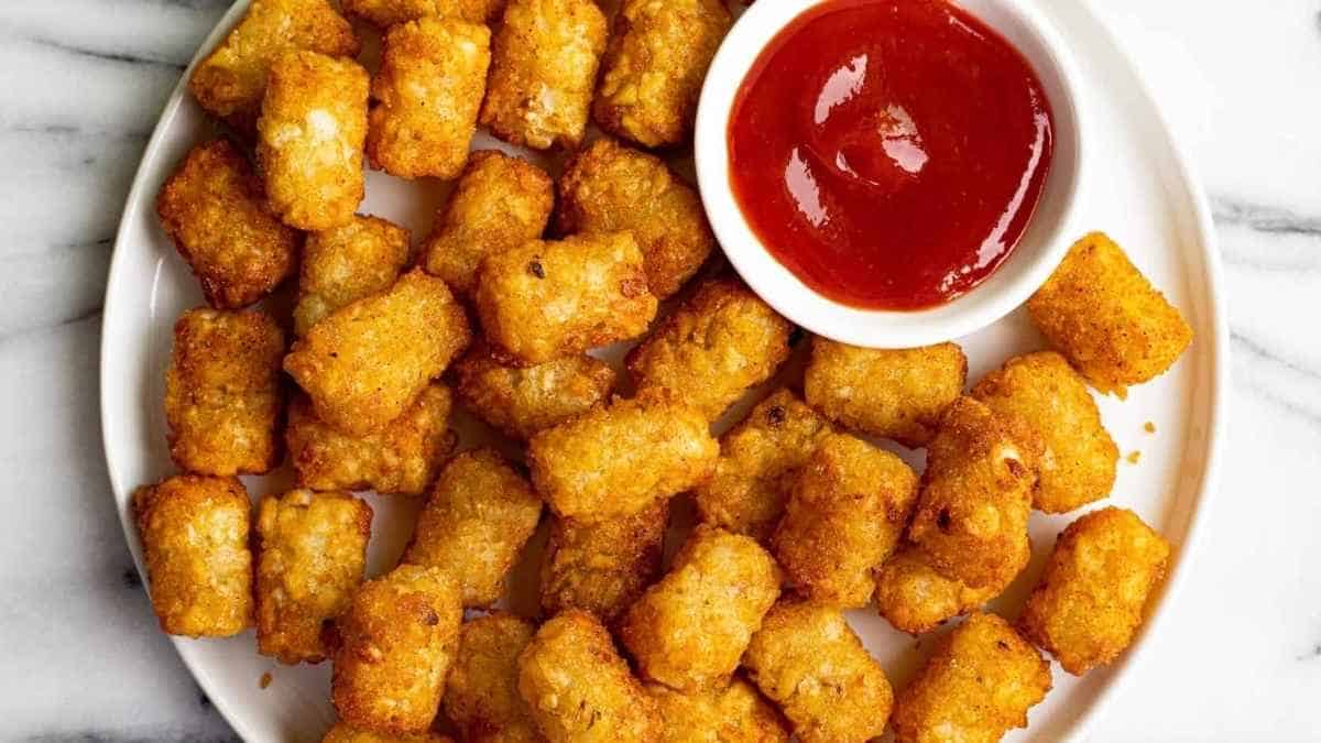 15 Minute Air Fryer Tater Tots. 