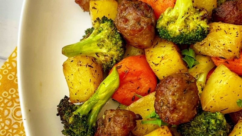 Air Fryer Potatoes And Sausage With Carrots + Broccoli
