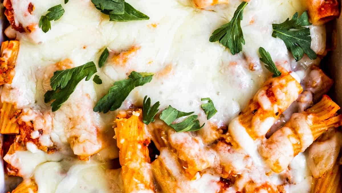 Classic Baked Mostaccioli
