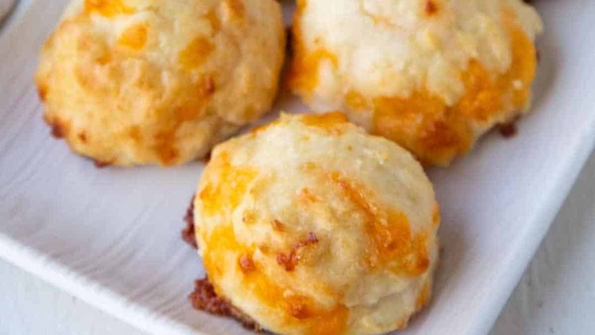 Easy Bisquick Cheddar Biscuits.
