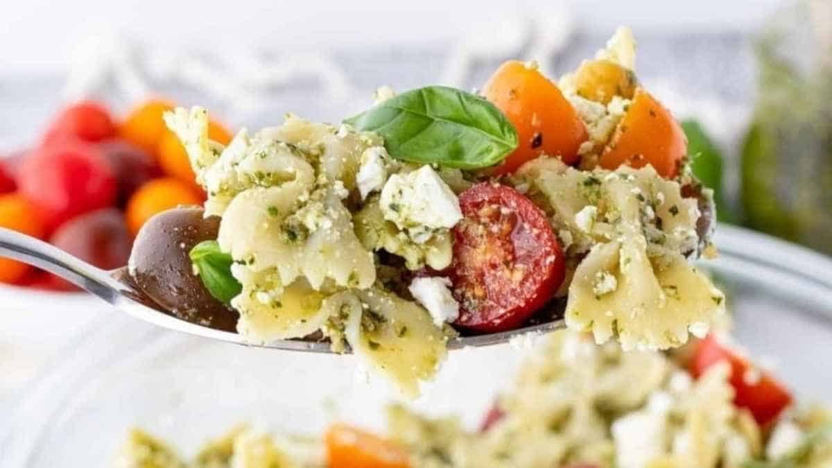 Healthy Vegetarian Pasta Salad.