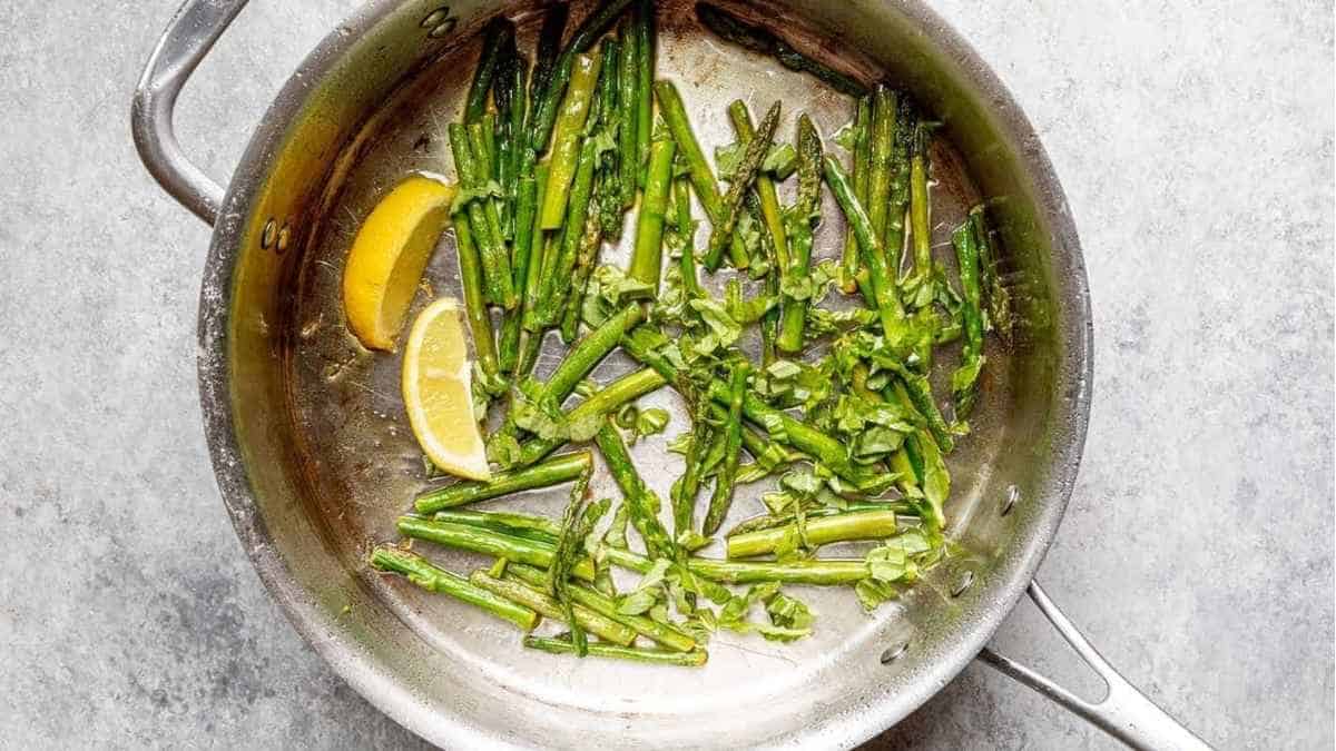 How To Cook Asparagus: 4 Easy Ways.
