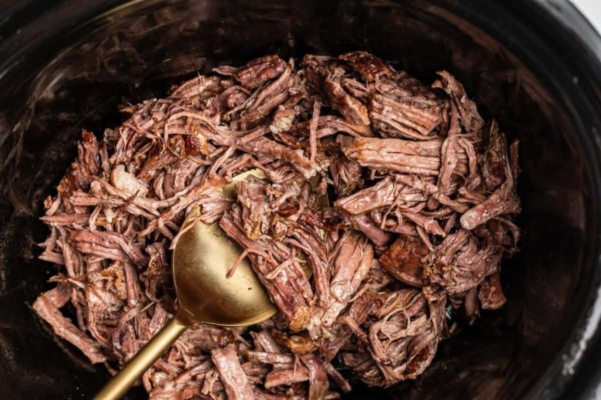 How to Make Pulled Beef in the Slow Cooker.