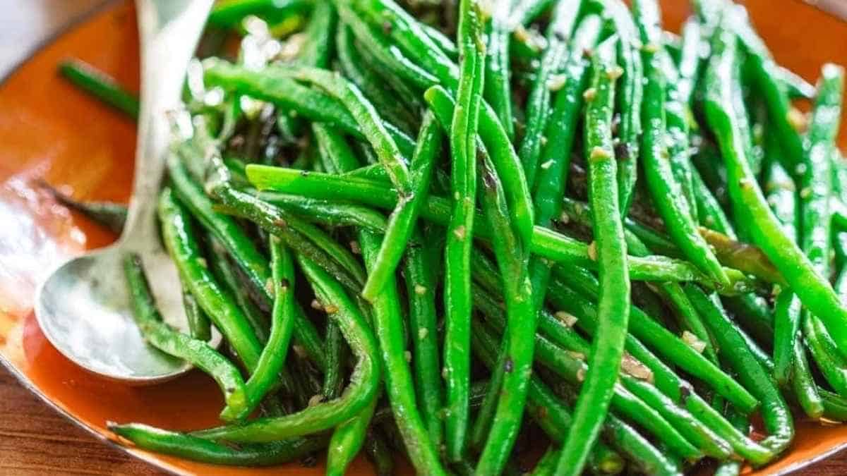 Simple Skillet Green Beans.