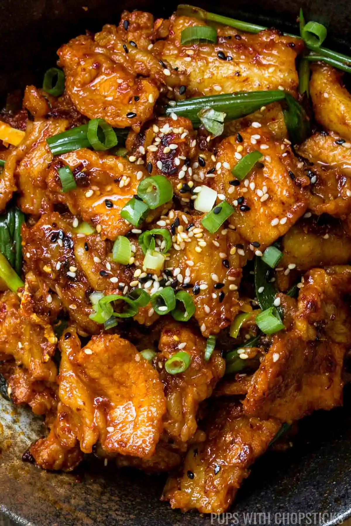 Korean fried chicken with sesame seeds.