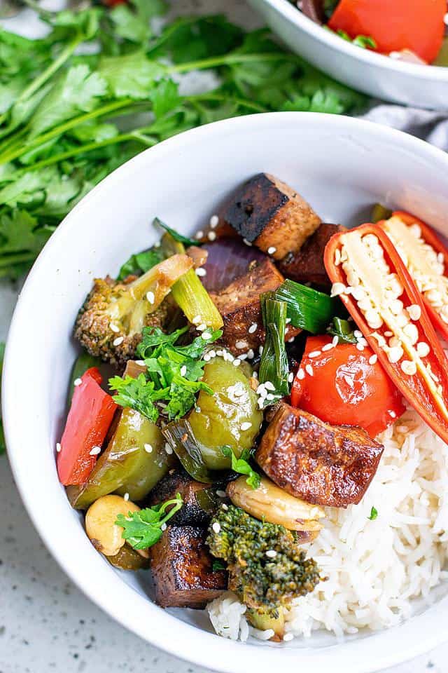 Food blogger, Bella Bucchiotti of xoxoBella, shares a recipe for Kung Pao with tofu. You will love this vegetarian Chinese inspired dinner. 

