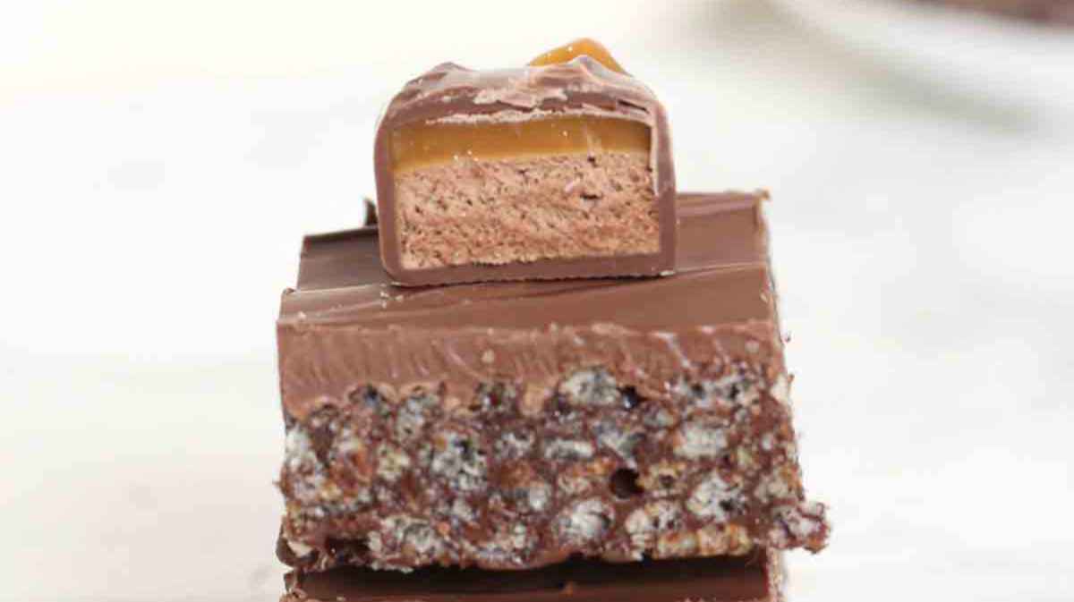 A chocolate bar with caramel filling.