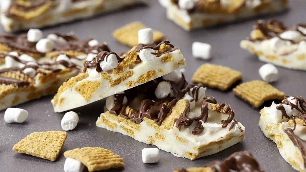 Graham cracker bars covered in chocolate and marshmallows.