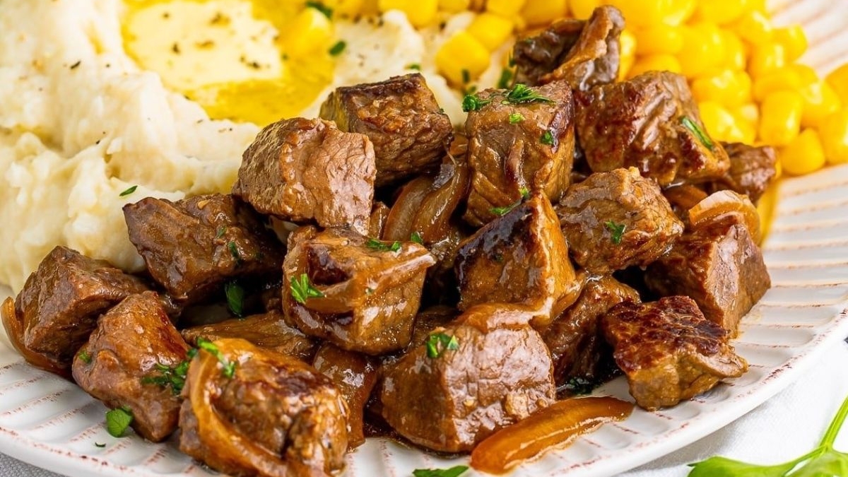 Slow Cooker Beef Dishes Your Family Will Love · Seasonal Cravings